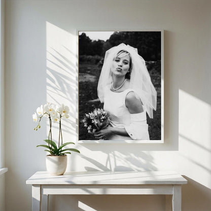 Bridal Kiss Black & White Poster | Minimalist Romantic Wall Art | Modern Love Decor | Elegant Couple Print | Wedding Art