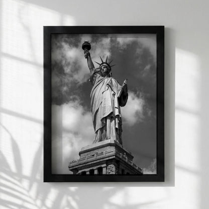Lady Liberty Black & White Minimalist Statue Wall Art | Modern New York Inspired Decor | Iconic Monument Poster Print