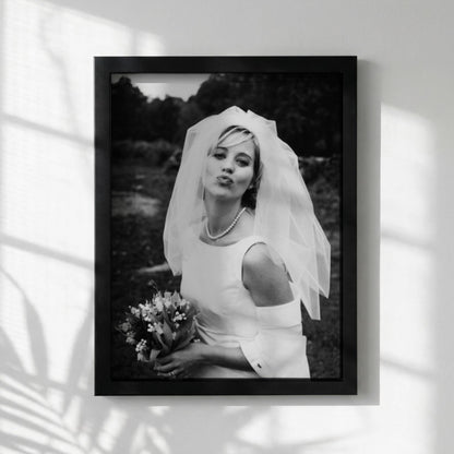 Bridal Kiss Black & White Poster | Minimalist Romantic Wall Art | Modern Love Decor | Elegant Couple Print | Wedding Art