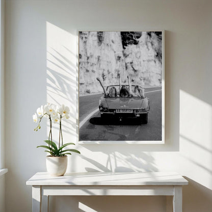 Girls on the Run Black & White Minimalist Wall Art | Empowering Runner Decor | Modern Motivational Poster Print