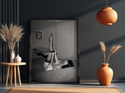 Vintage Pinup Bedroom Poster | Black and White Photography Print | Retro Glamour Wall Art | Classic Feminine Decor Artwork