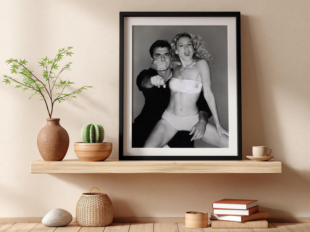 Elegant Couple City Scene Poster | Black and White Photography Print | Vintage Romance Wall Art | Retro Urban Lifestyle Decor