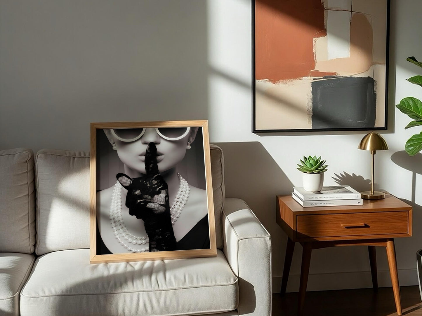 Shh Woman Poster, Black and White Fashion Wall Art, Retro Glamour Print, Pearl Necklace Art, Secret Sign Decor, Vintage Chic Room Decorv